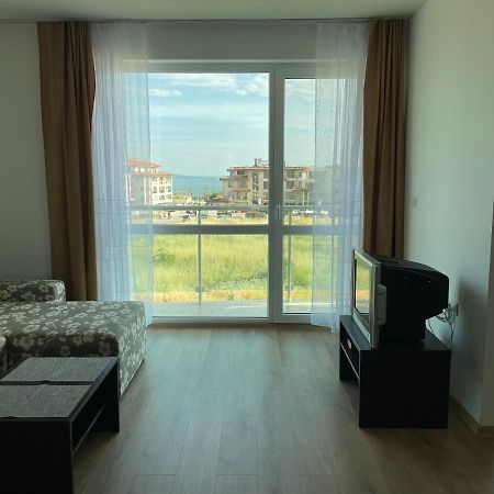 Apartamento Апартамент В Сарафово Burgas Exterior foto