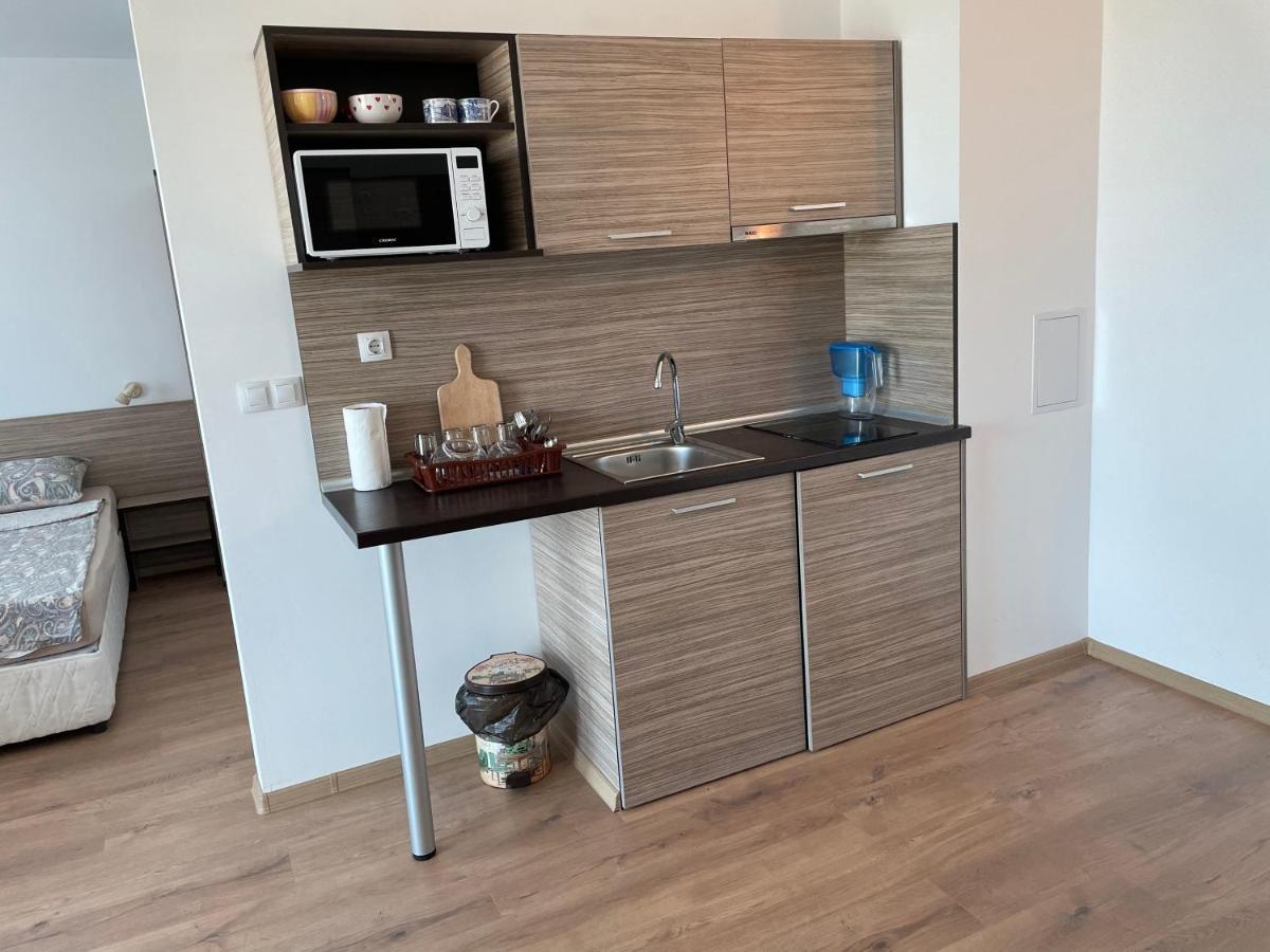 Apartamento Апартамент В Сарафово Burgas Exterior foto